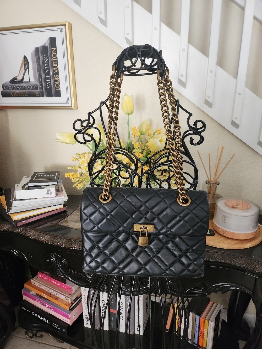 Kurt Geiger Brixton Quilted Lock Bag